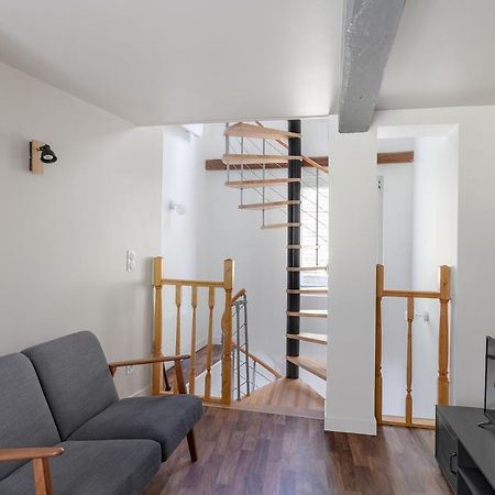 Un Petit Coin De Cathedrale Apartment Beauvais Bagian luar foto